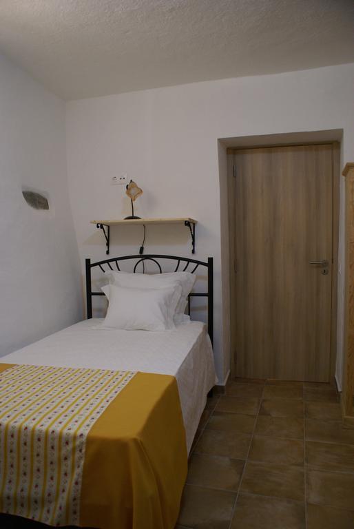Villa Encosta Do Castelo Portel Zimmer foto